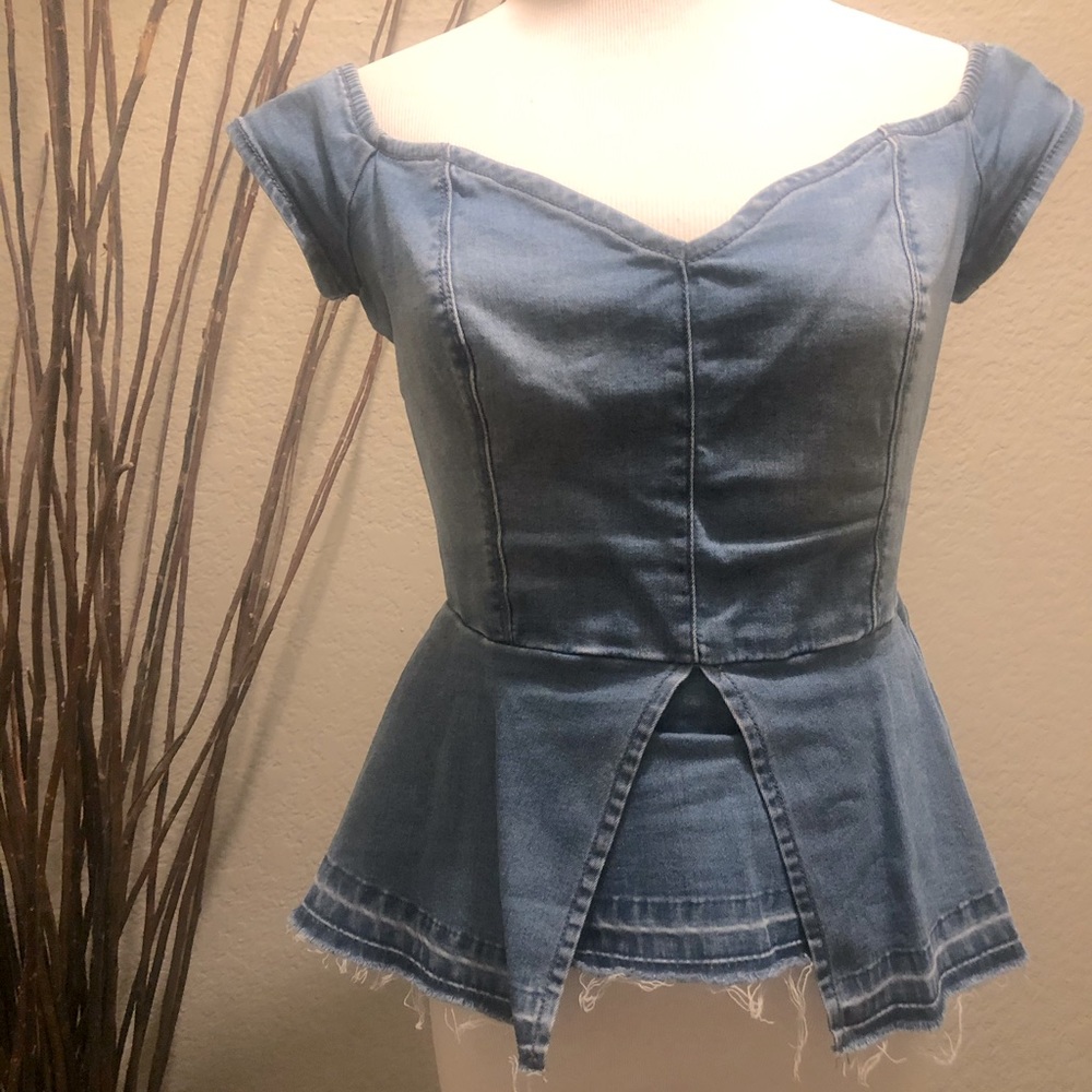 Bebe women’s denim off shoulder peplum top